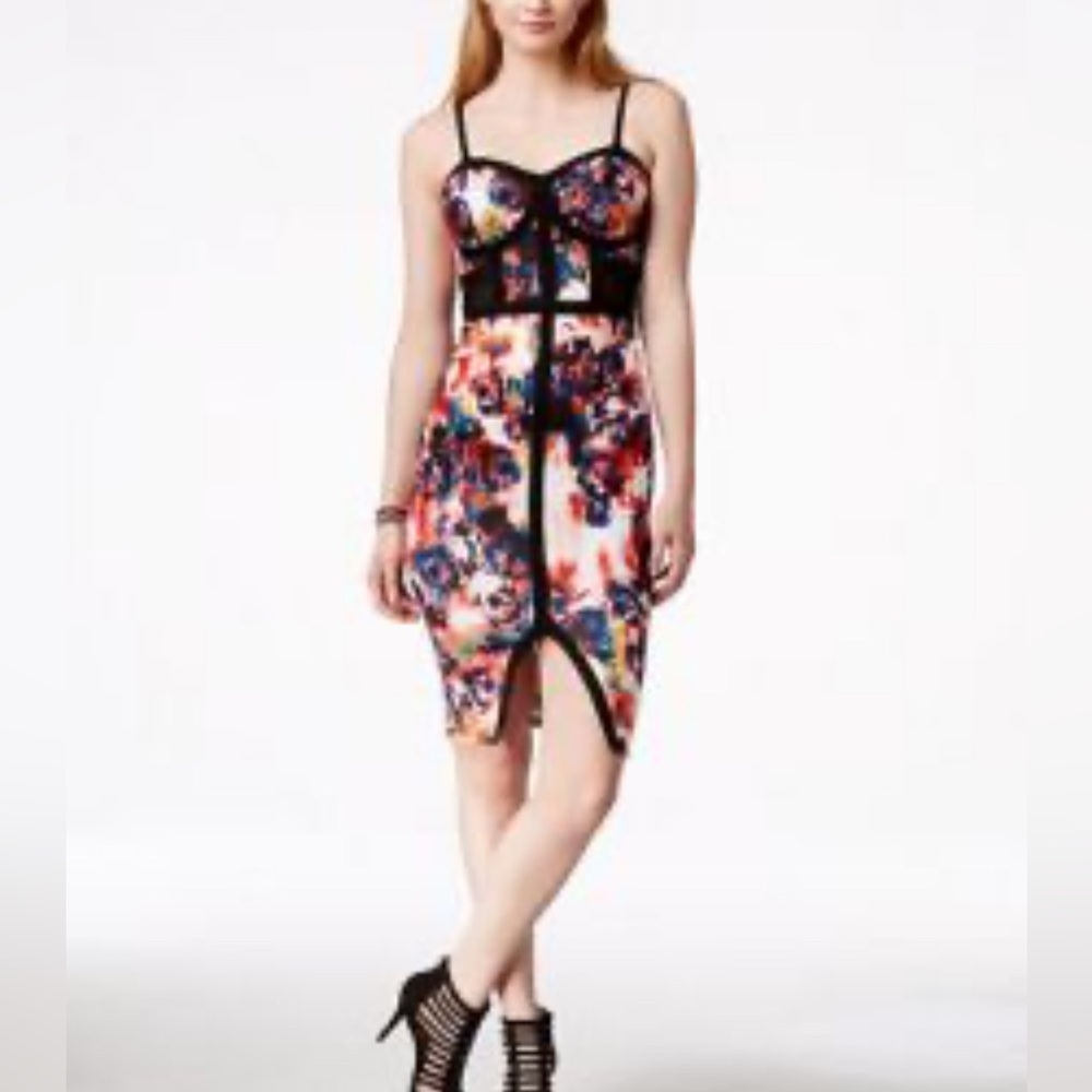Madden Girl- Floral Print Bodycon Dress